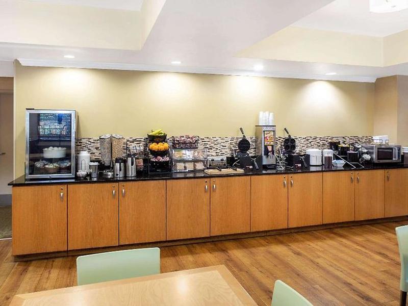 F1AAFF321F3B1A08B2EBB0A67D9F152E