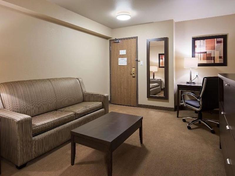 FDA958E03D6771A9C92E6D548BE83761