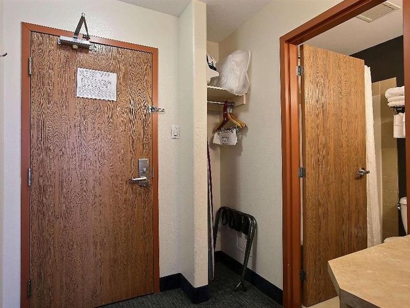 2230E9D1A92E535C93CBE81D50AF3D2F