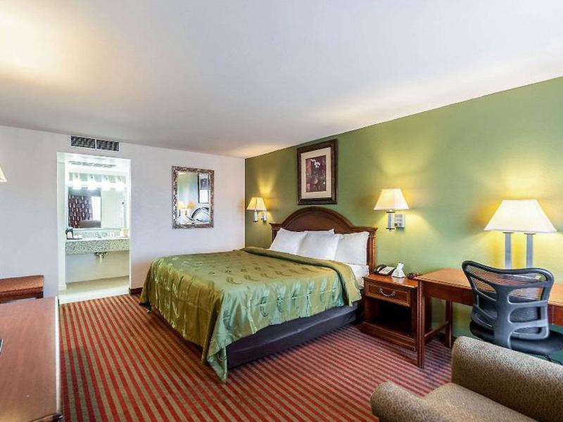 F0FB02B20B3EEE22A2AF442D33E5C24F