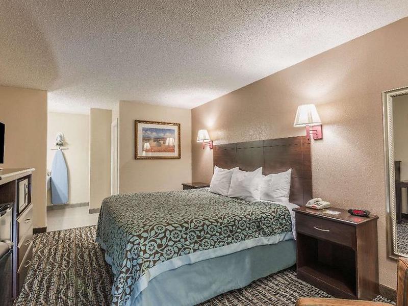 DC3D7A68AAEF54640956148F117FE43C