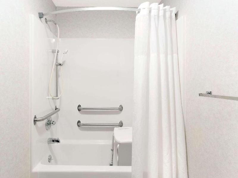 6B2923F5E0AF3E081E81EF5DDE12571A