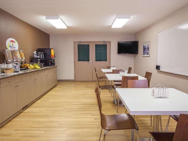 8615211E5C63129F83A04B6AD3D46722