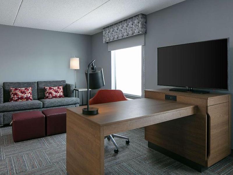 D22BF102D00B076F3FC0ED70E3643D51