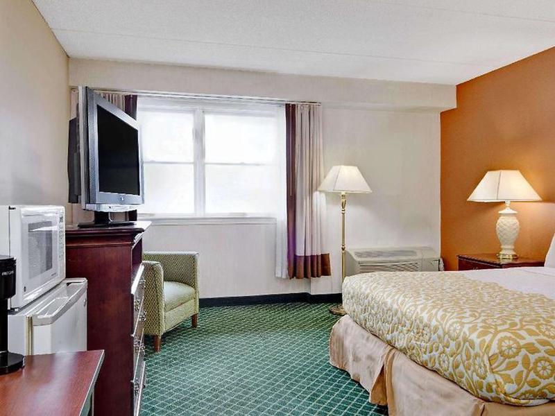 9EE6FB00E9502C2568B67C0427DD639A