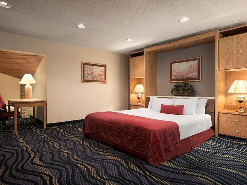 1219CCE620C4D36608E4EA589B91F410