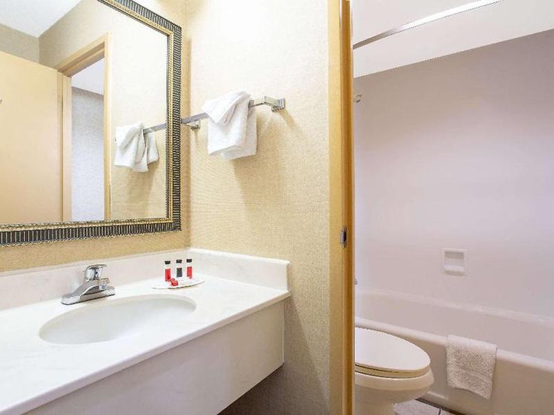 ED35CAC35B583C9E36CACA7CB5AB4B8F