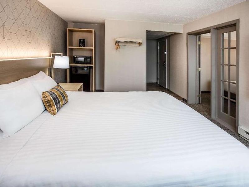 EBB6A023E39A951D7685E4195C40569F