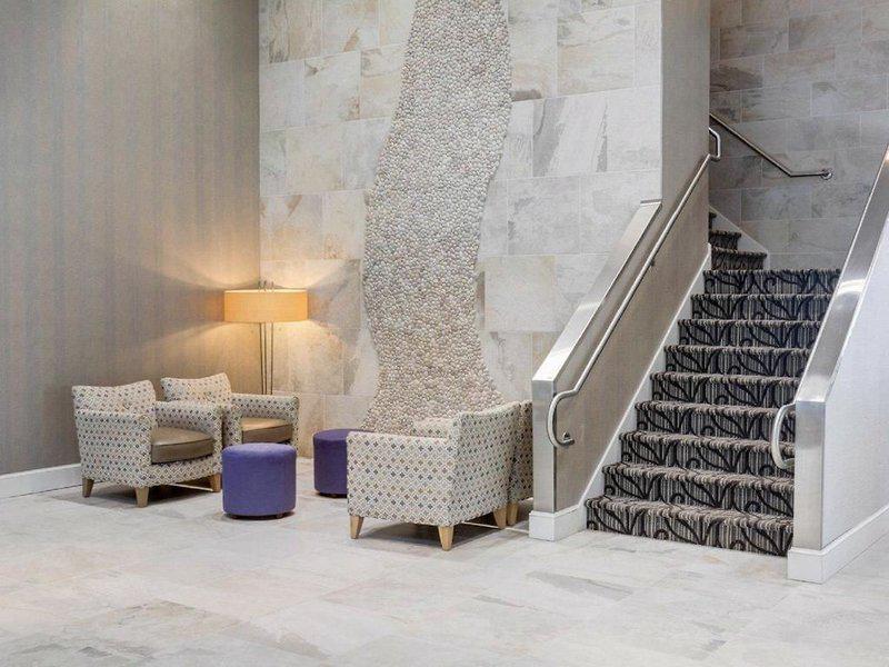 B477441DCF73D4D87281704D9FC8C1E9