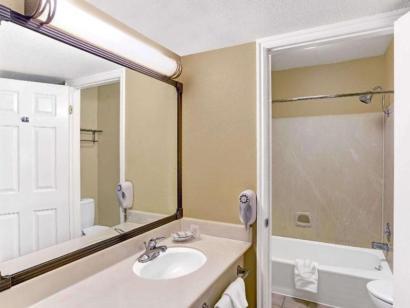 809F93B7EB360D02A83A50302353A2DD