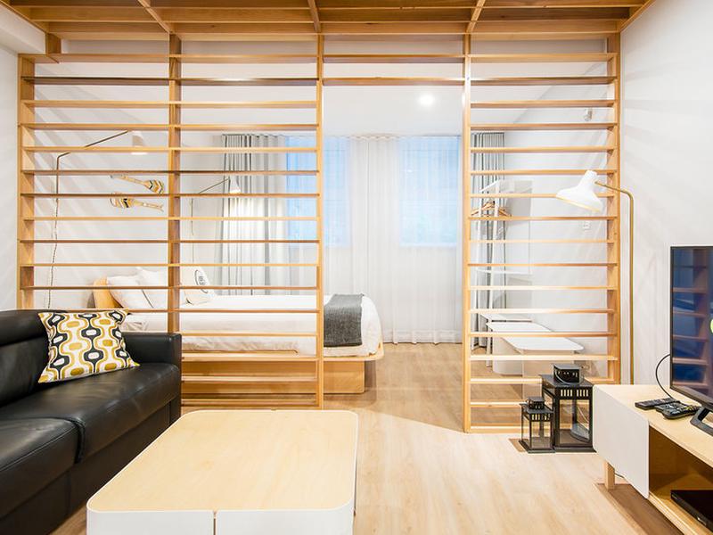 27A6F1AB017DE9A7F35C24C865E45F85