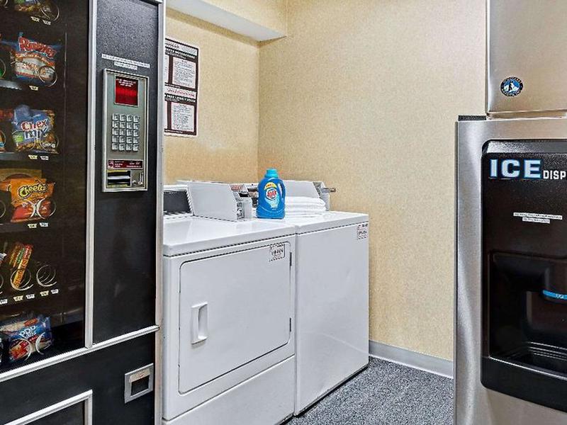 5B44689AAD3020B9F1B5D557E2F9BD17