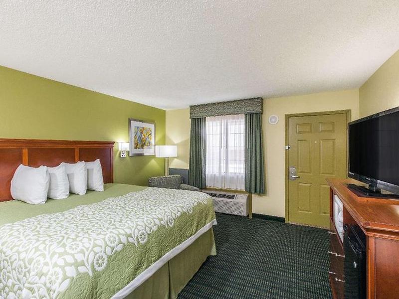 7809B678BCE64773984D160D06ECB84D