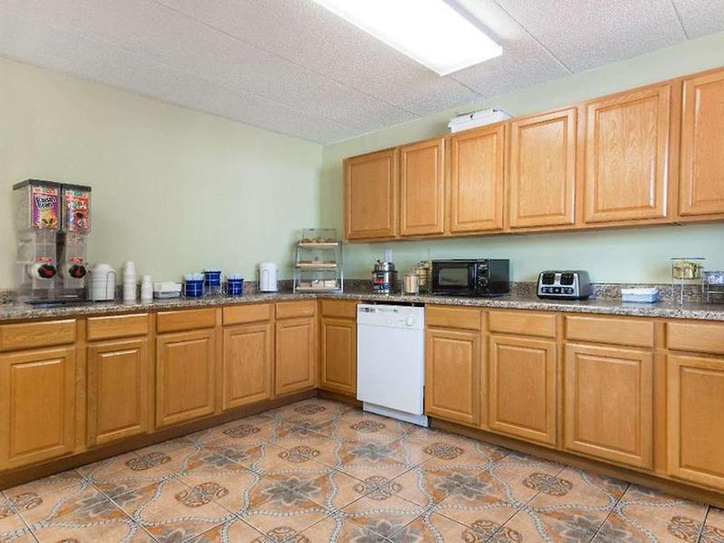 F83C30BB7530A7AB24E812721BF01252