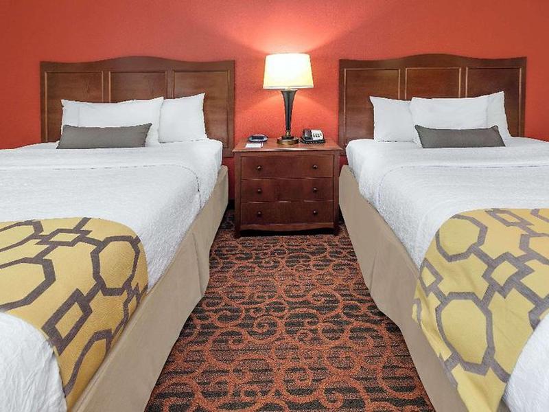 0D21FFA30E48E3648E1B8E5691120C68