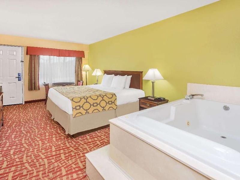 28ED7FEDFB8D26582D466F9165B892B6