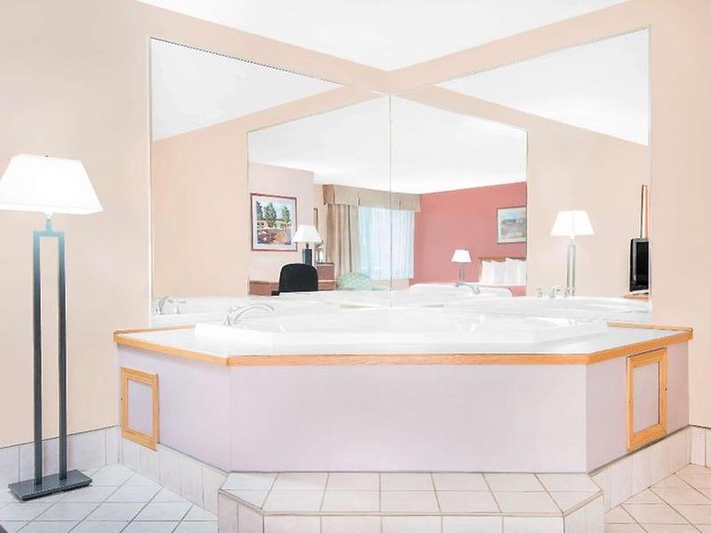 672D128262D03BB479B86852D4409371