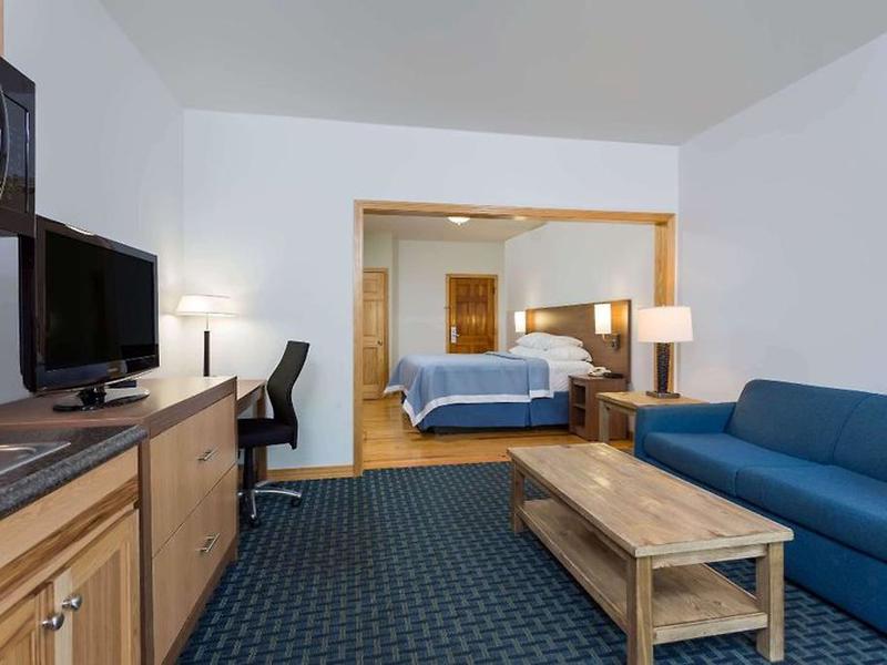 8E12A74D773FBBC9F0640C17BE1CEE53