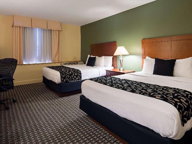 92CEA69DFA1656FE9AB2A4C7265012A8