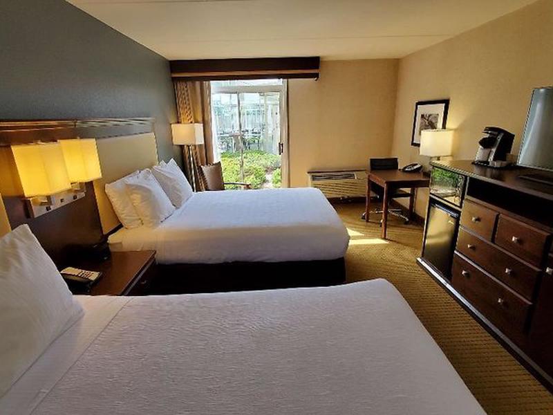 1CD320CA3C09A240A6899E2218A02FB6