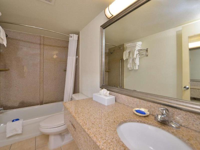 6779770BF7E08109A6E5A5BF9DF45F10