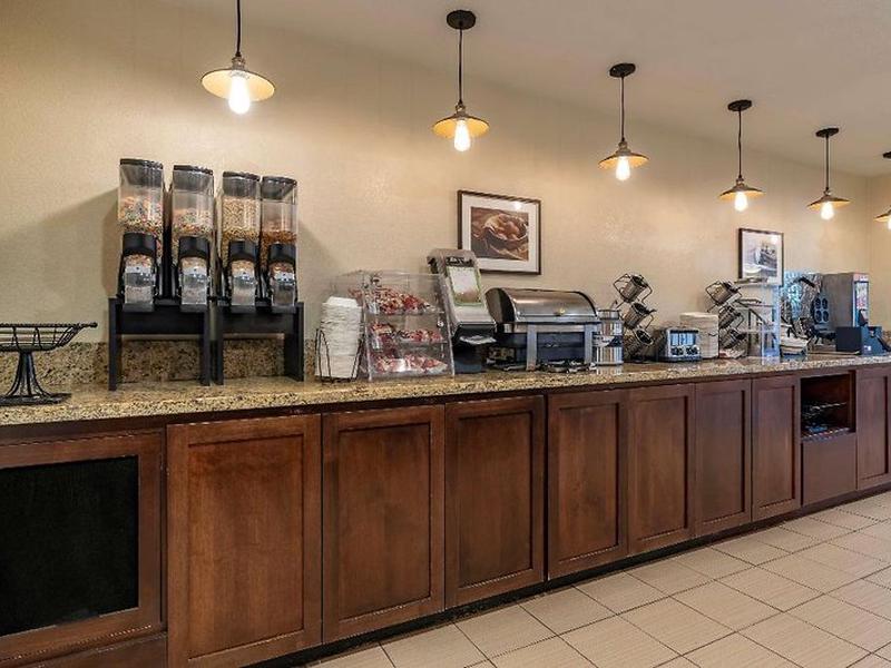 6FBD148AF11F44928F5E5FB0E56DD070