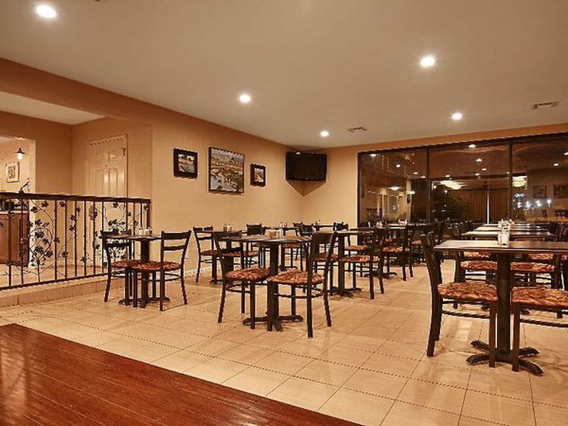 6889113EAECF25DF2C10F056C7A03538