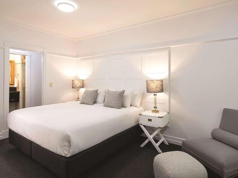 0B0BD9E77FE967637CE0FFA4E515EB1F