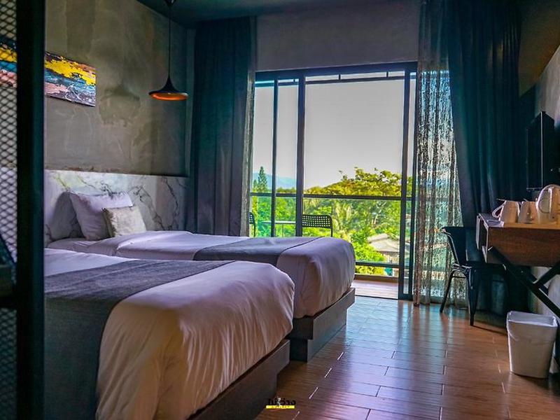 FB2406947F6AFC5C746DDA1AF3591A3C