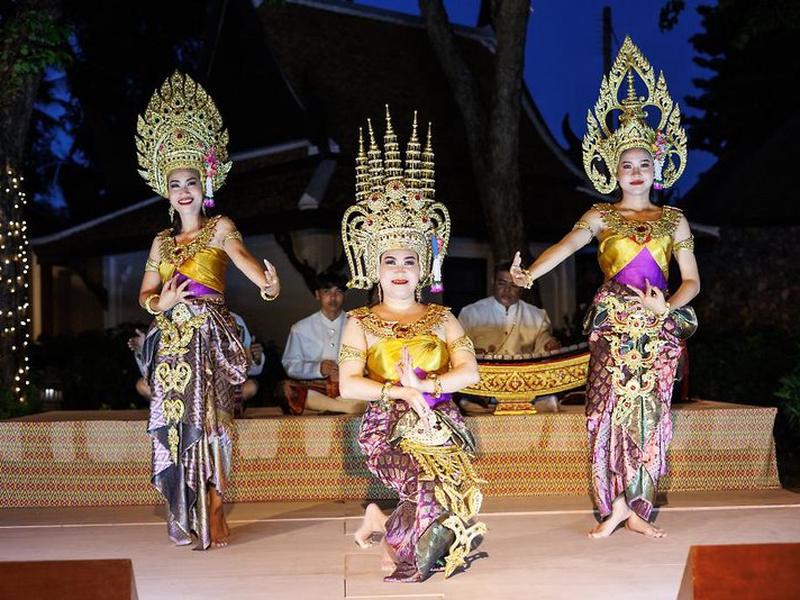 FF2B9479860135658EF9F16B90EFE658