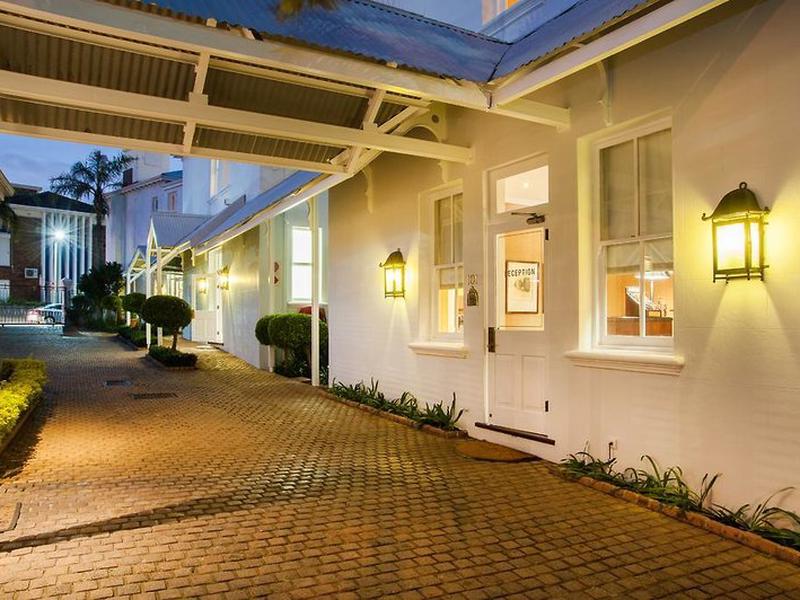 8B1C338EE3B01811E2527857AA4BBCEB