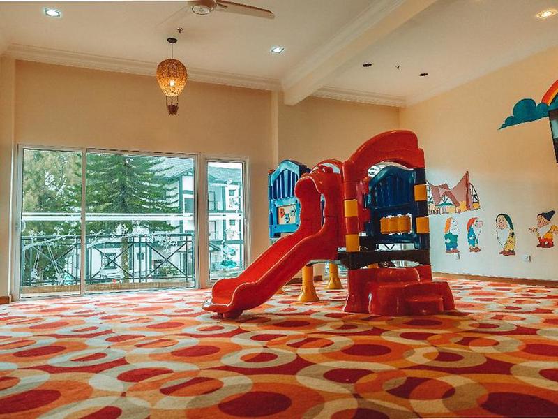 51A5C8EDD9E198B7878B6DA3295CBD2B