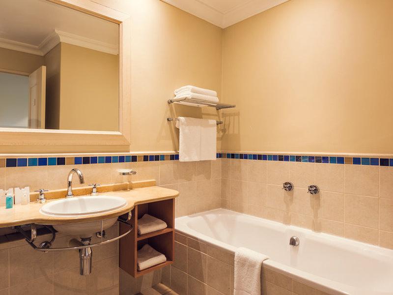 F7260A6EC41652E52BF6ABF2C35FAE01