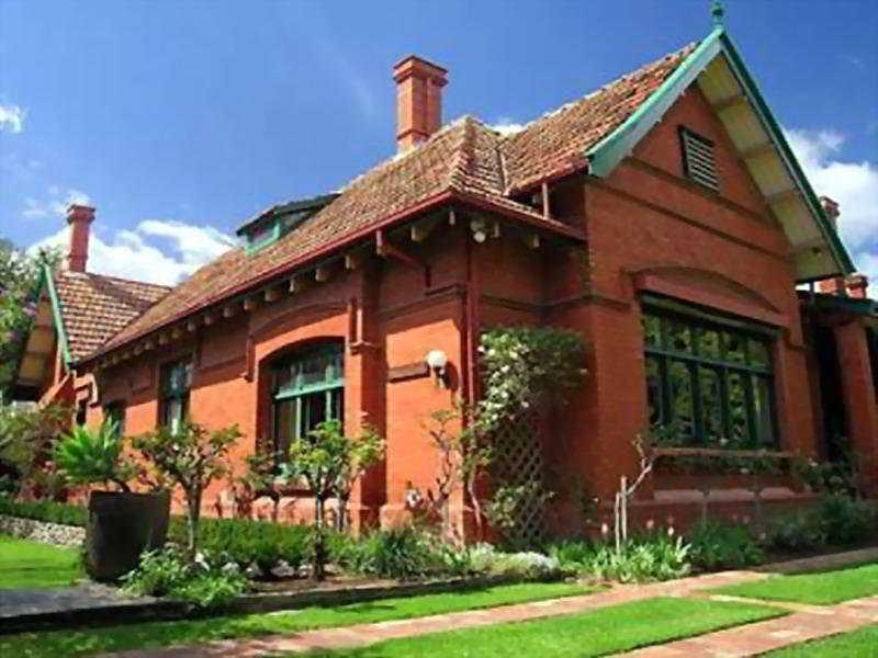 0D31CAA9531767F1A686E4C5774D11A5