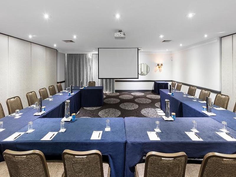 F391433036A45B692A1E9195FADE4C17