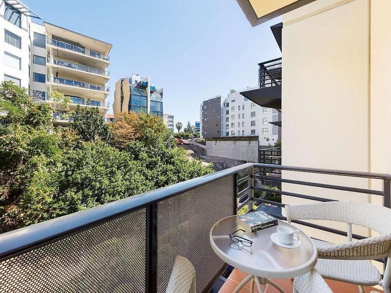 E00E4500FCDB18BDED62B2A2D59137D5