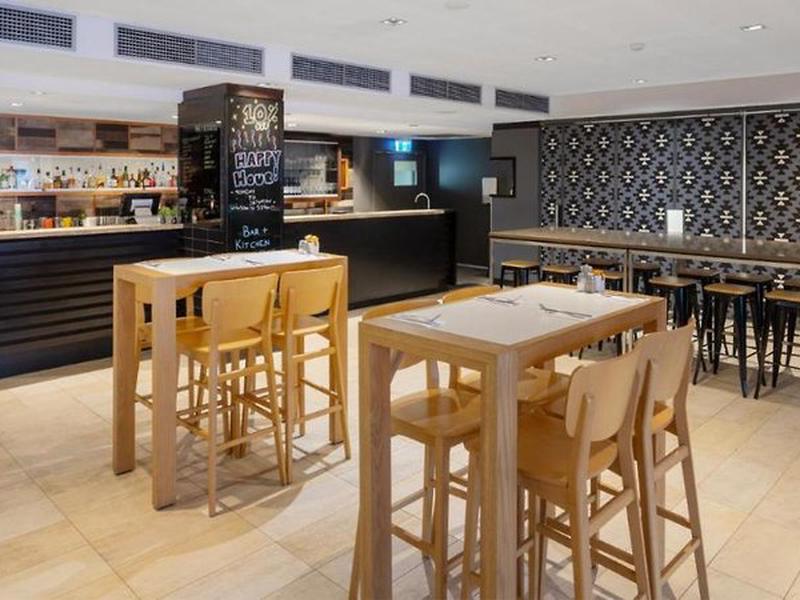 198A9C1A9DA673C798A7E8C9C44E8C21