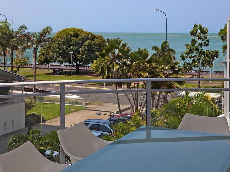 69E2E5543C9D07C66DB464F3E163D9BD