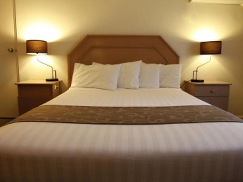 D9BAC881A8277F0FC73E7404DDE4FF14