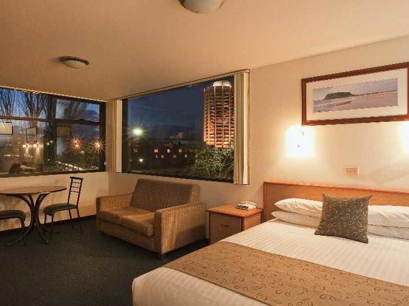 0CF438B70DCDB17DEA2F4DDEE0D497C5