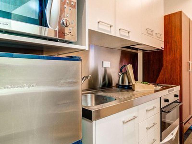 96ECDC49DA988D431D0BAE2E9ADC1504