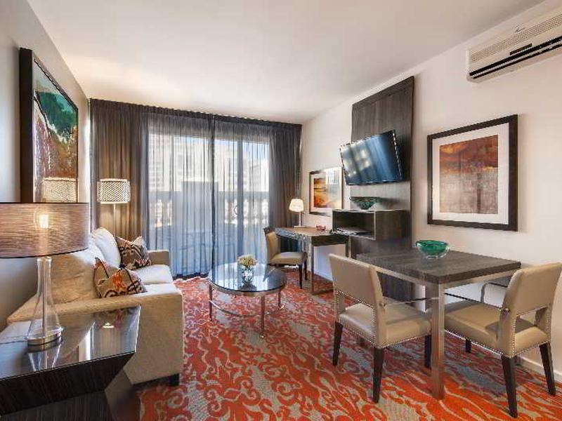 8DF890D00010D7F049982229484BDC8F