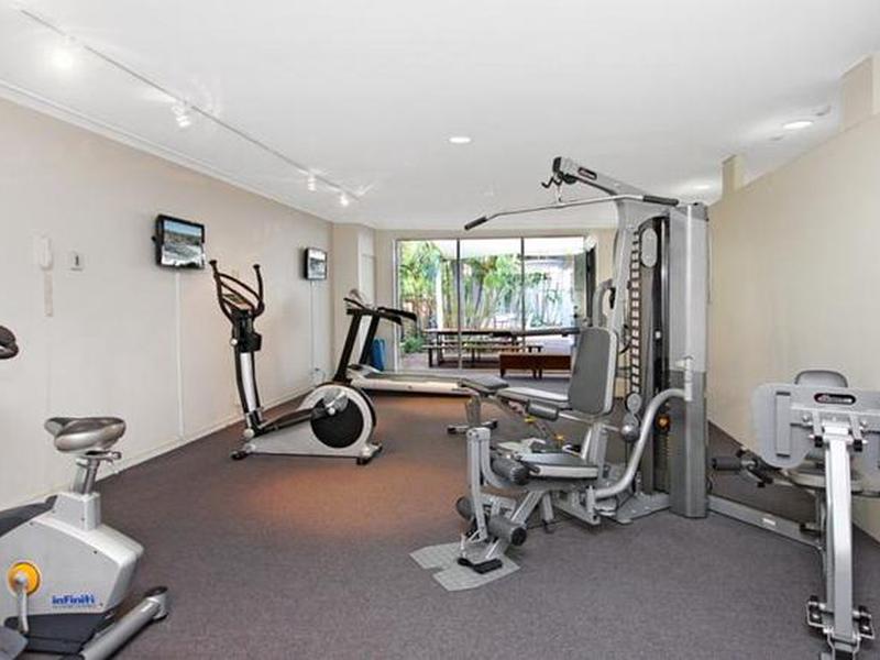 E7B5FCF8770AAE0299EE11FEDFBE9F4B