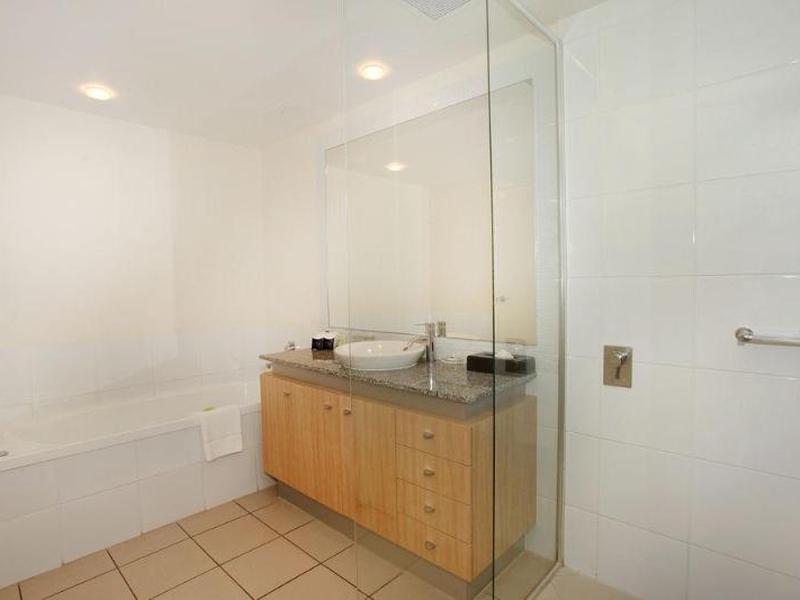 3E55ED3CCDF0D53FE0D1FD4F1C70D54F