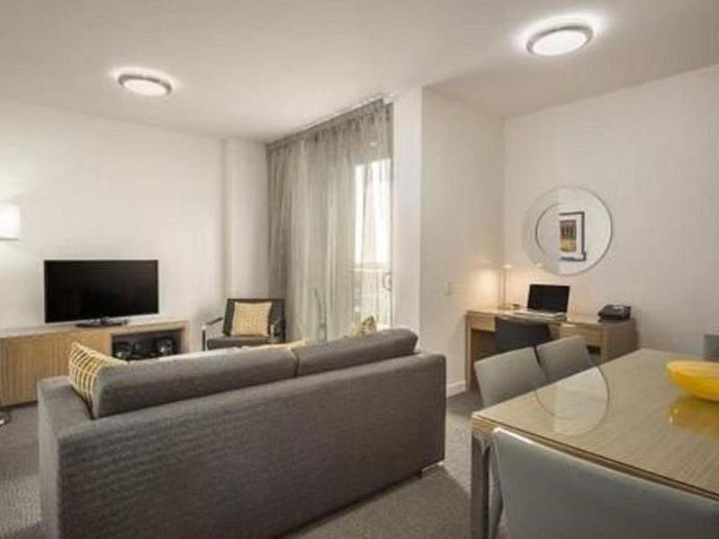 12F590082481768BC73B6BCC20B8AFA3