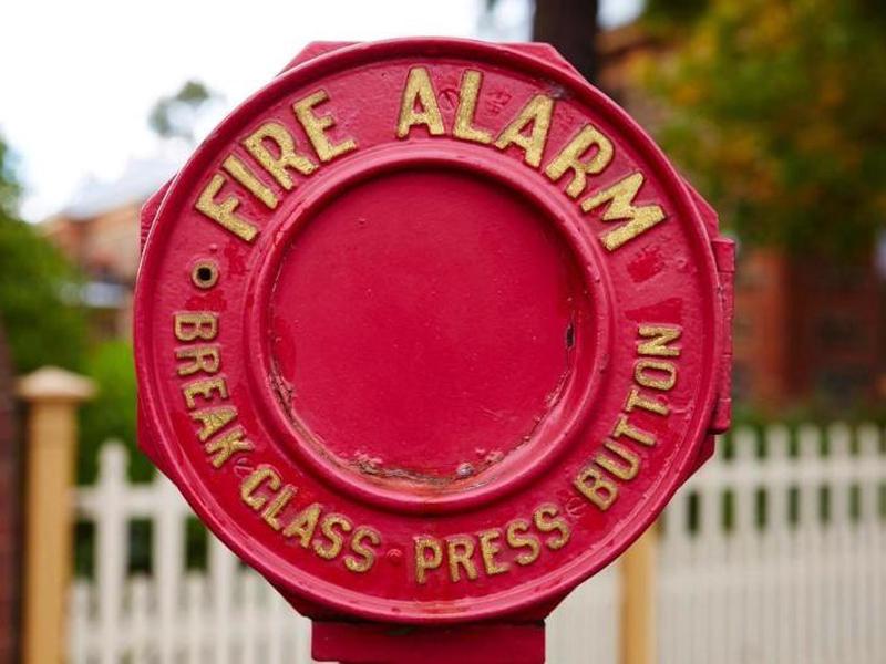 99E05C004C12D81D7D6A5FBA612088C3