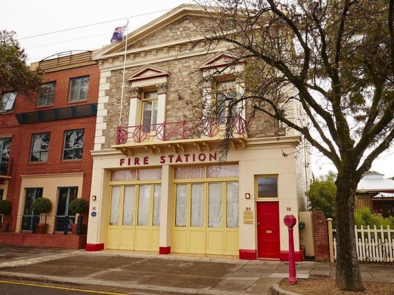 F1C004D381A2766D78E91A34AC12F1BC