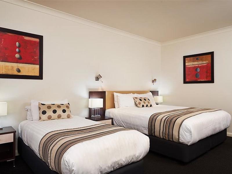 6300D5D21EC0B40B549D41B537580327