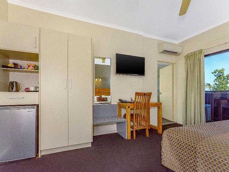 012230D1E3F99BDF6F5EC892466031B4