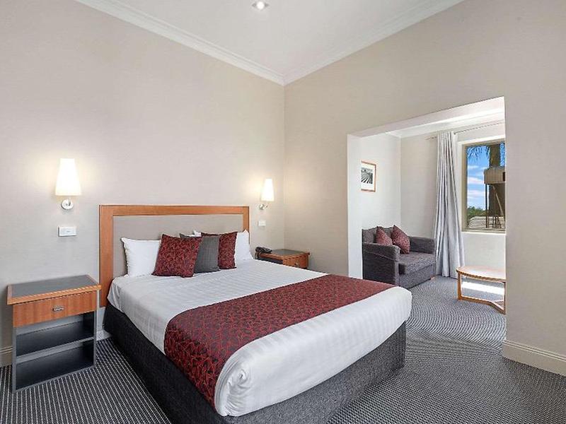 33741D25606CDEEA168094342BF33A0A